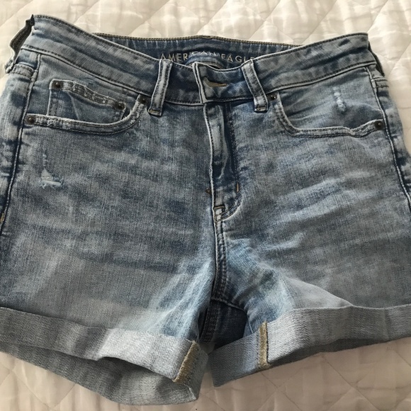 American Eagle Light Wash Jean Shorts